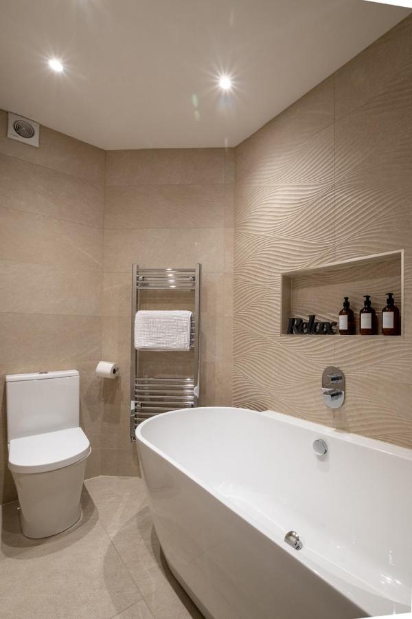 Edge Mere Apartment, Bowness-On-Windermere Kültér fotó